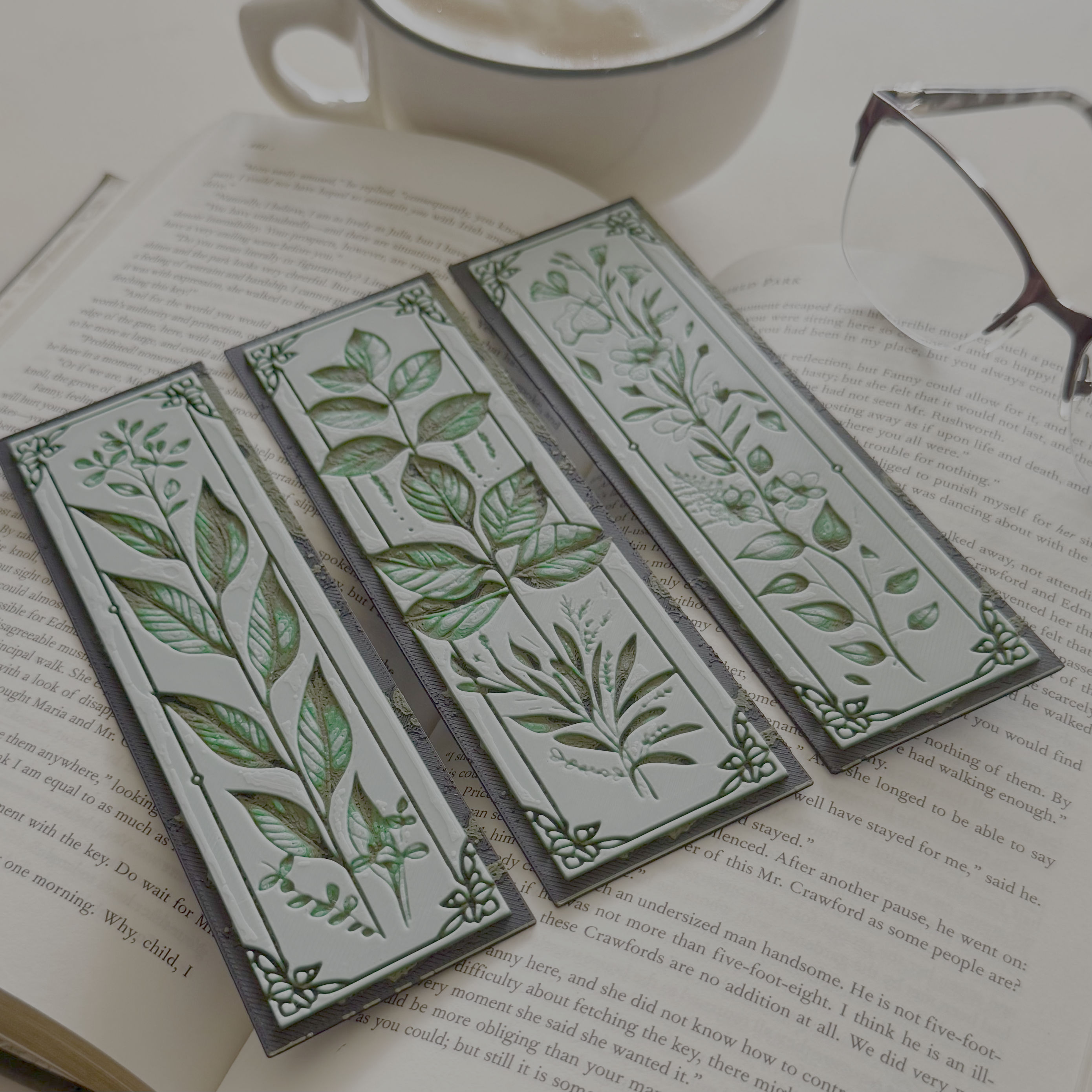 Twisted Layers - Wholesale Bookmark - Botanical 3D Bookmark Set of 32