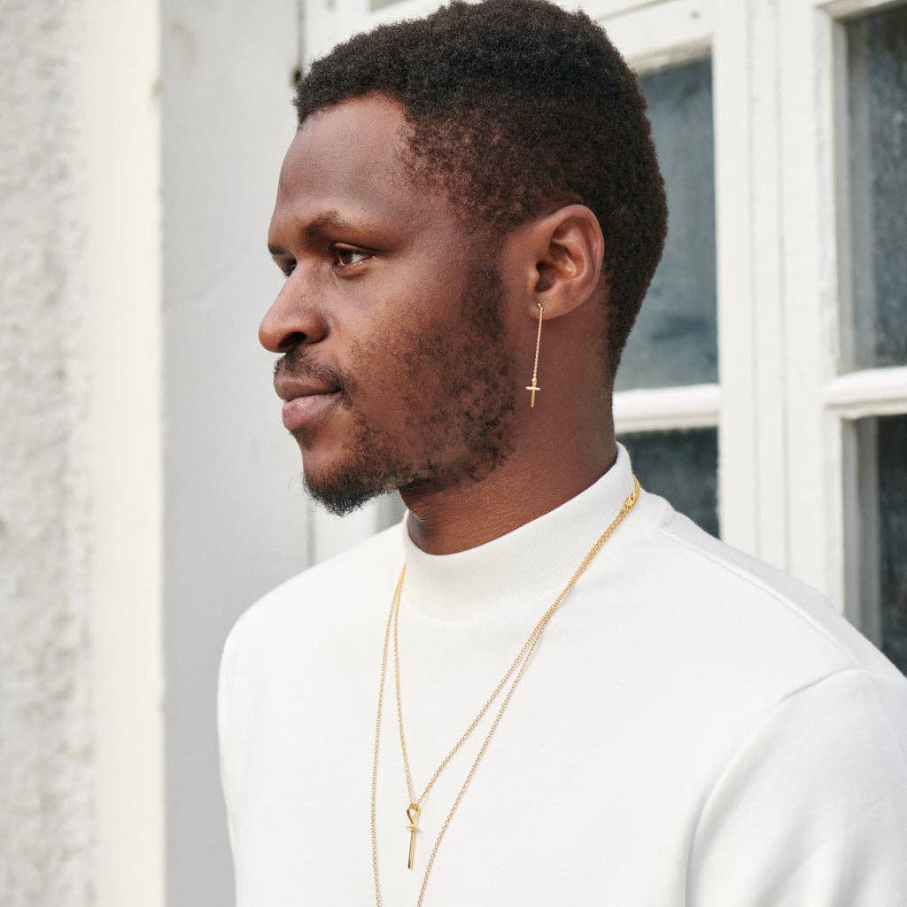 ZOE HOOP – wholesale Hängande örhängen – Örhänge kille: The Shepherd's Cross earring1