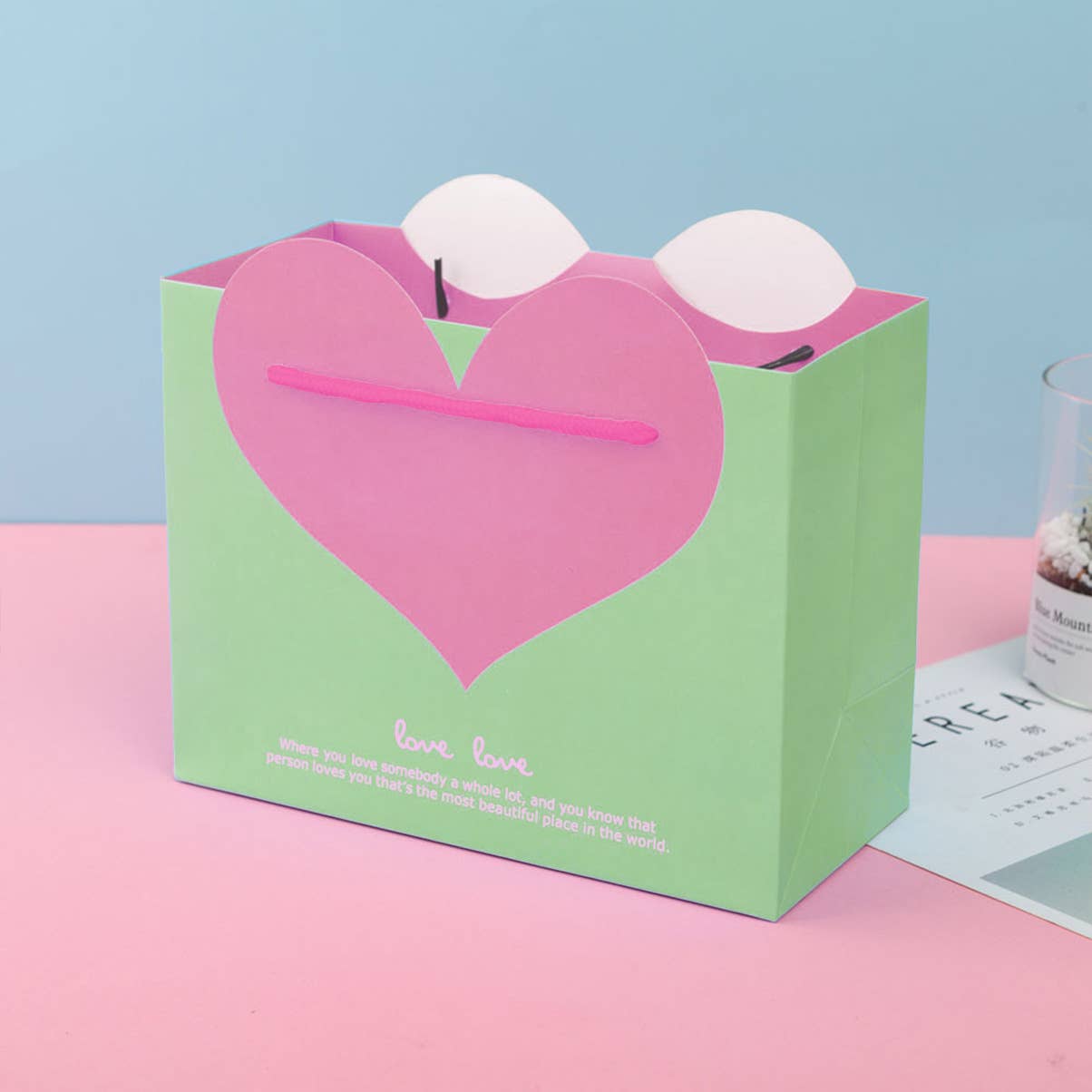 ByHome - Wholesale Gift Bag - Dual-Colored LOVE Heart Shape Gift Bag w/ tissue 4