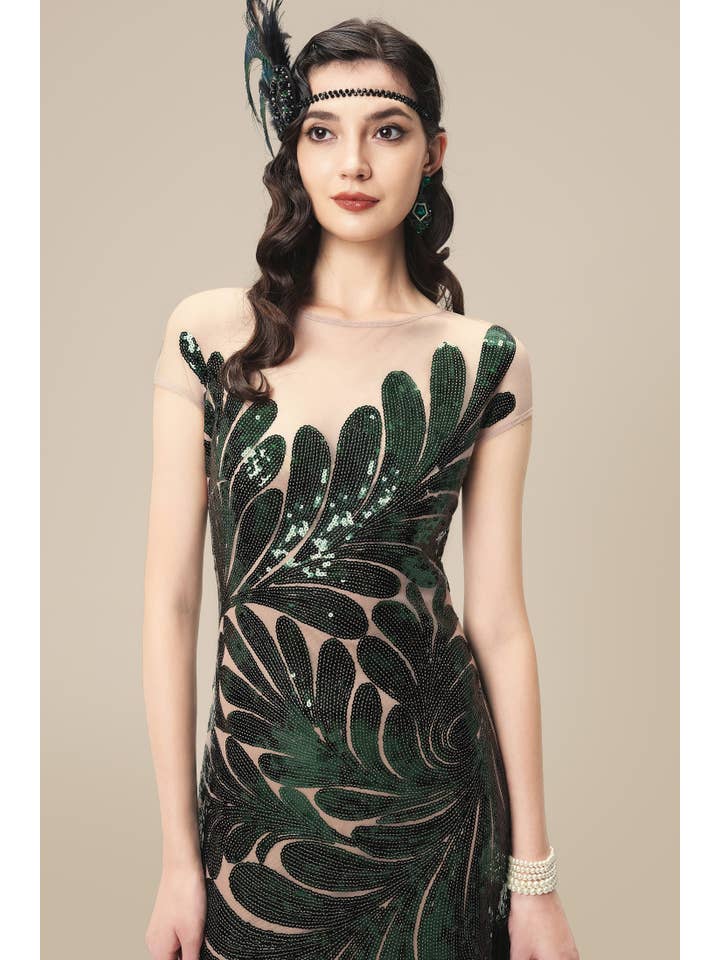 BABEYOND - Wholesale Gown - Women's - Captivating Fern Sequin Fringe Evening Gown