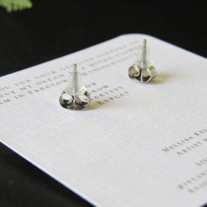 Ivy & Ash Boutique - Wholesale Stud/Post Earrings - Primary Colored Real Flower Stud Earring4