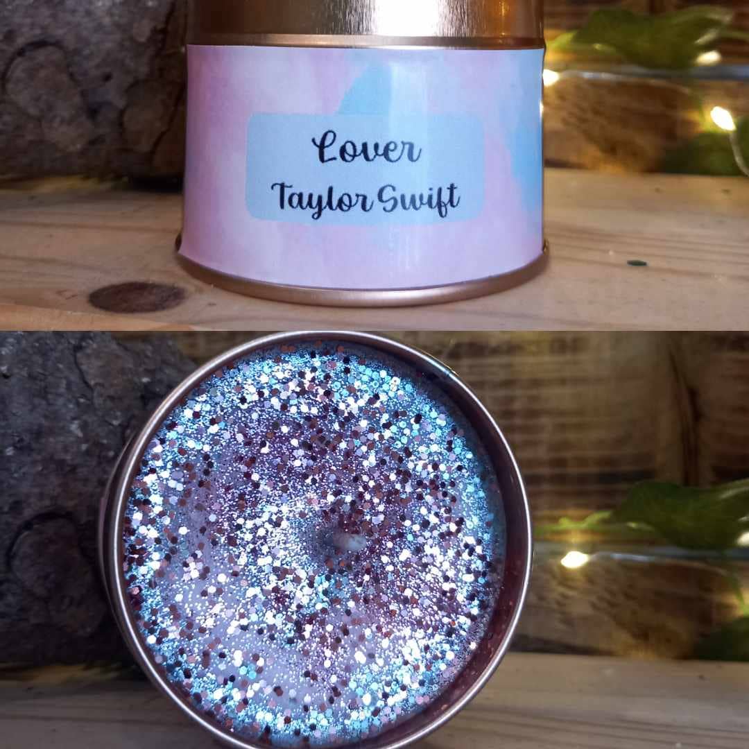 Cosy Rosie Candles - Vendita all'ingrosso Candela in vasetto - Candele di Taylor Swift Album 1989 Mezzanotte Amante Rosso Folklore7