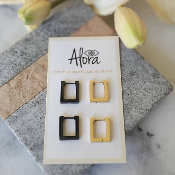 Kelly | Aros rectangulares simples para venta al por mayor de Alora Boutique Inc.