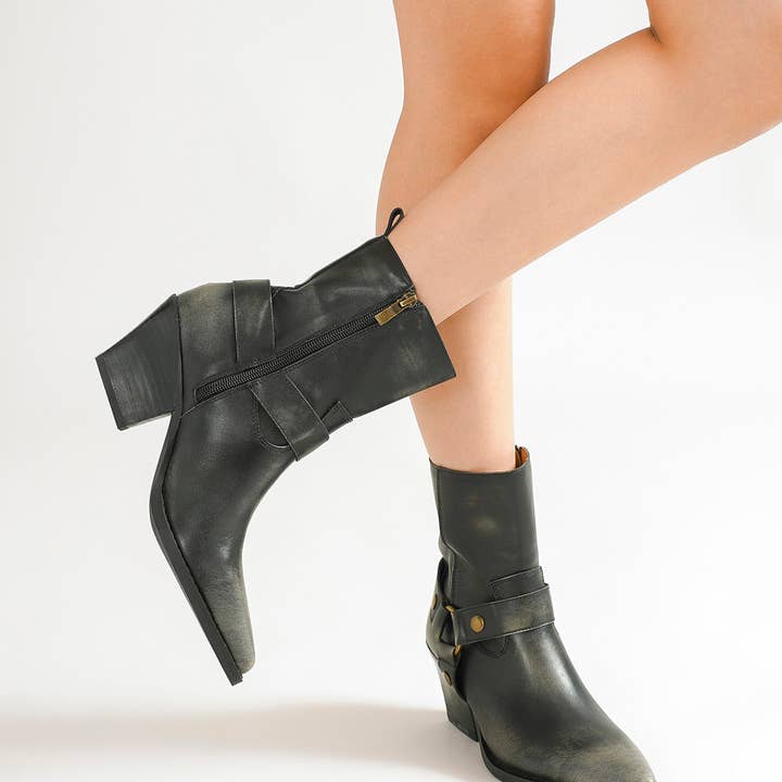 VACA-06 Western Harness Boots and other Purchase Wholesale designer inspired shoes. Free Returns & Net 60 Terms on Faire trending on Faire.