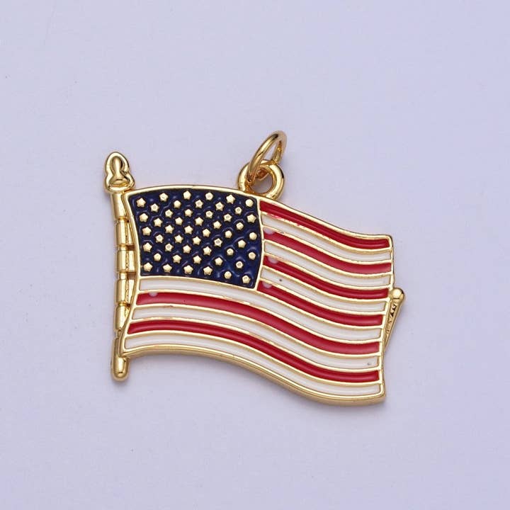 24K Guld Fyldt Amerikansk Flag USA Uafhængighed Emalje Vedhæng E-436 for engroshandel hos Aim Eternal