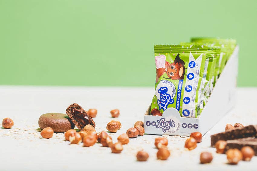 Livi's – Engroshandel Chokoladeovertrukket slik – Økologiske dadelkugler med hasselnød og chokolade2