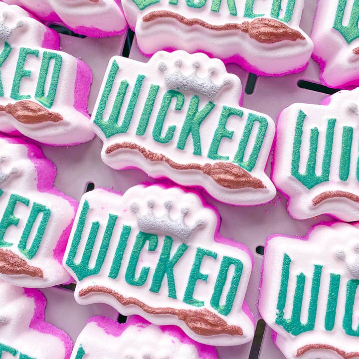 Bathe Enchanted - Wholesale Bath Bomb/Fizz - Wicked Bath Bomb