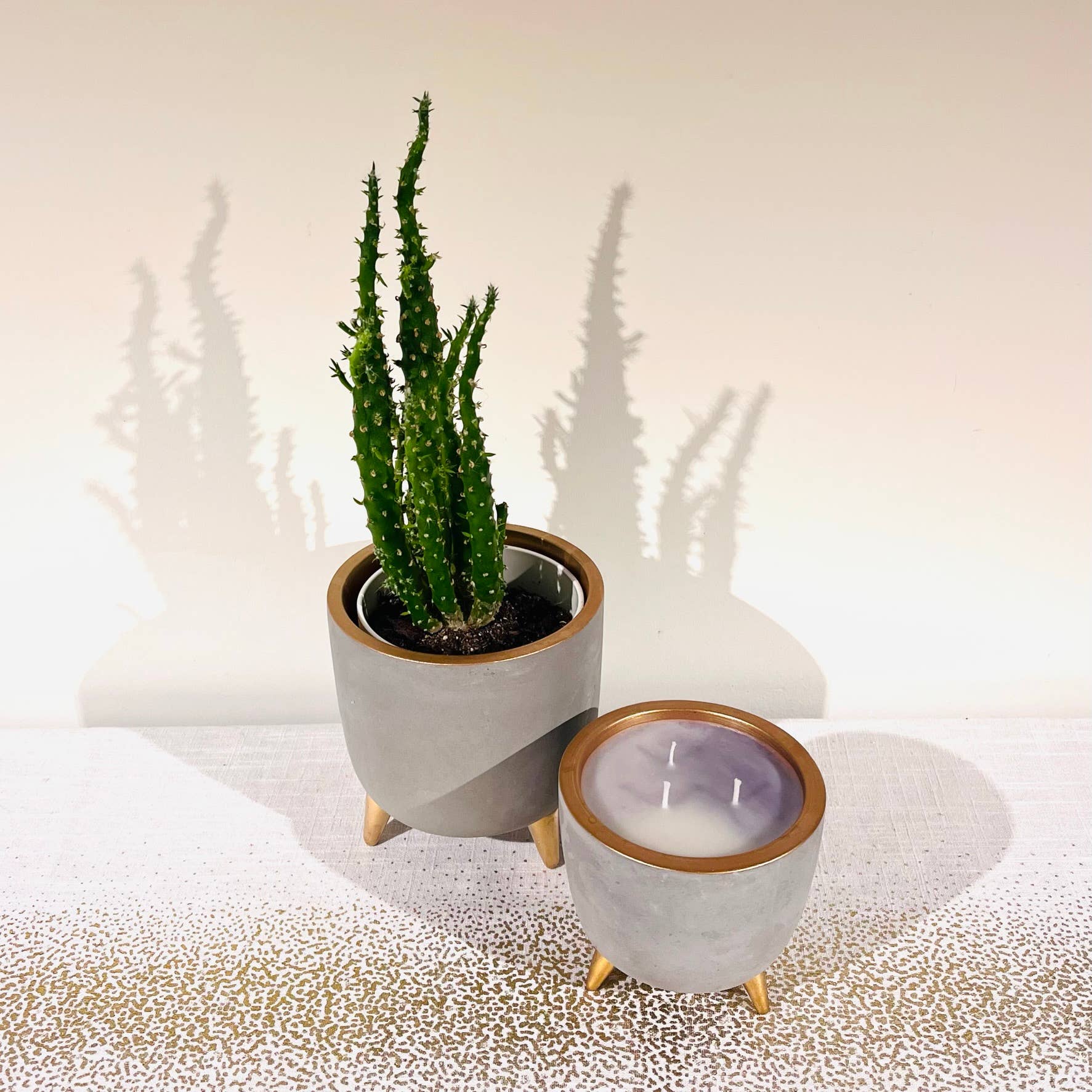 .AVPV. Studio - Wholesale Jar/Filled Candle - Concrete Copper Candle / Flowerpot17