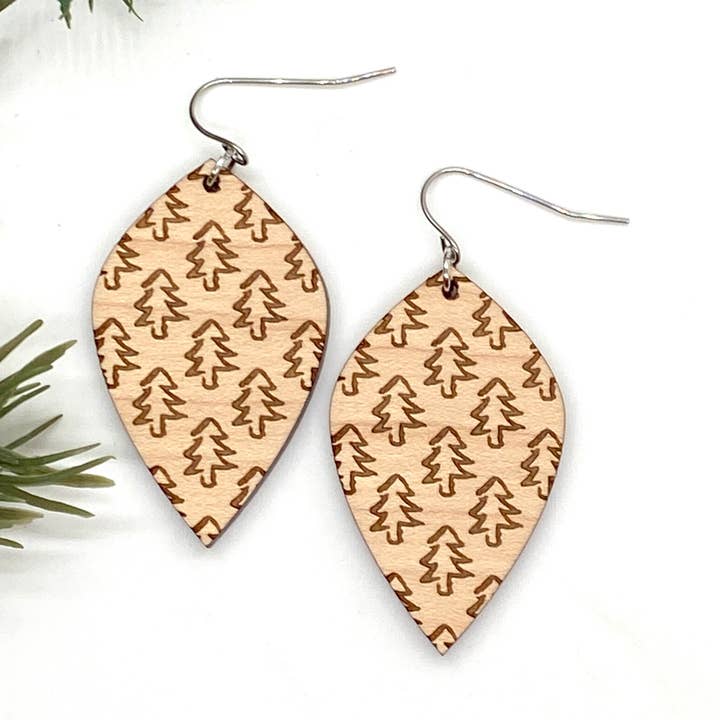 Weihnachtsbaum-Ausschnitt-Drops für den Großhandel von Holly and Liz