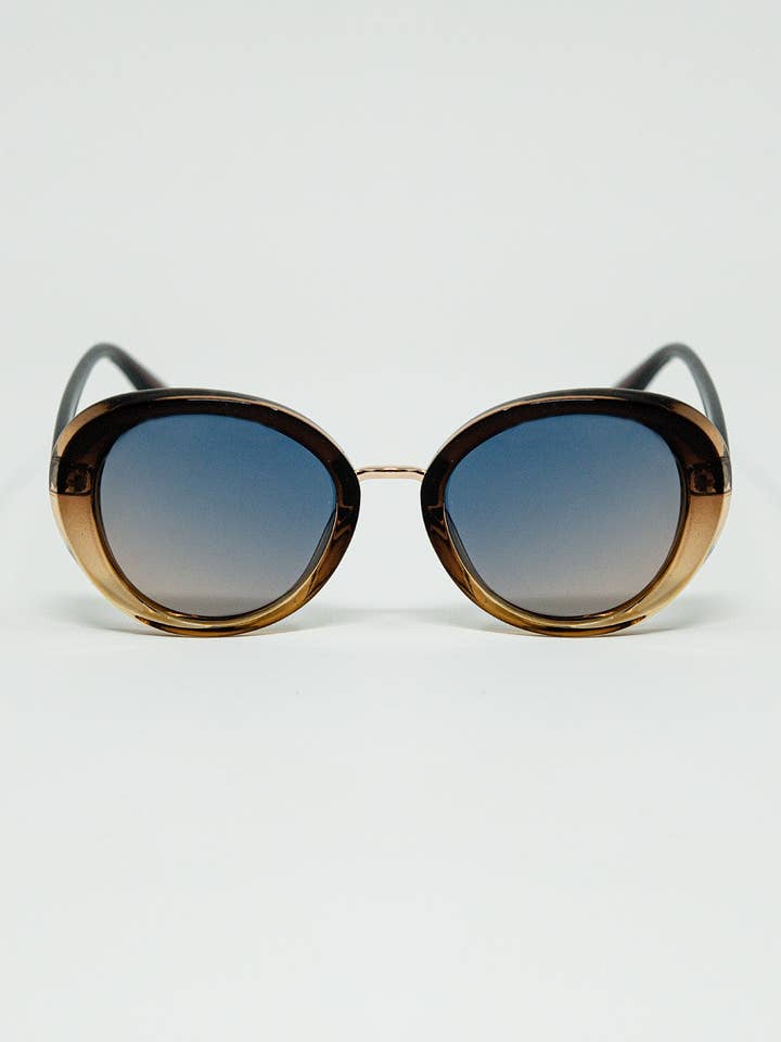 Golden Sunset Spot Oval Shaped Sunglasses for wholesale by Q2 All Orders Have To Pay Duties for The US & UK