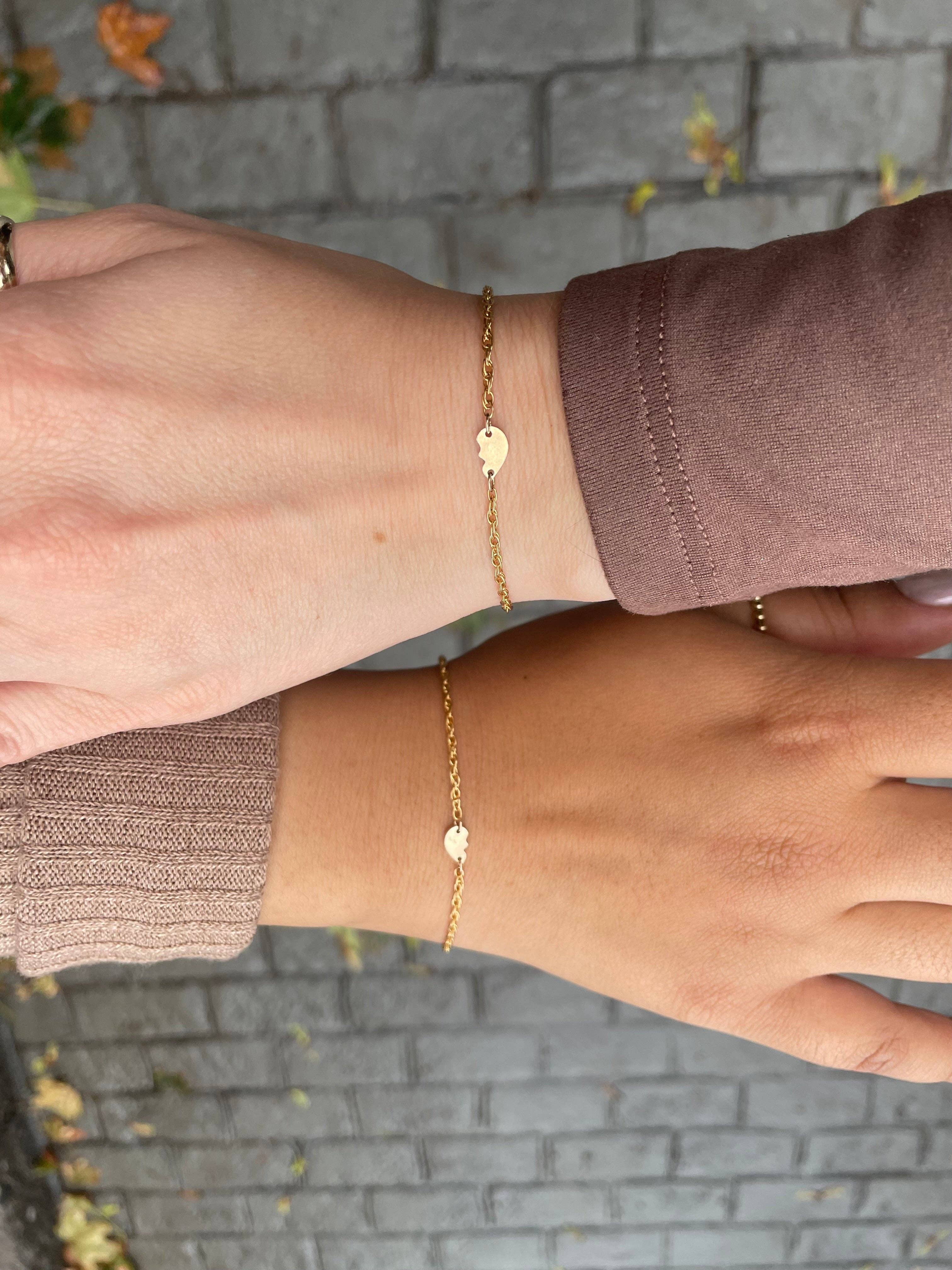 Gioielli By Gabriella - Wholesale Charm/Dangle Bracelet - Best Friend Heart Bracelet Set1