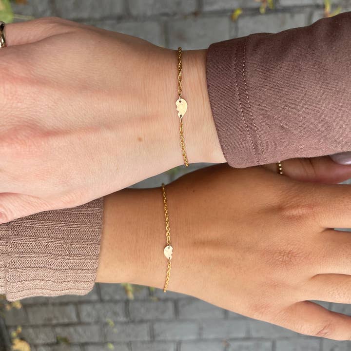 Gioielli By Gabriella - Wholesale Charm/Dangle Bracelet - Best Friend Heart Bracelet Set1