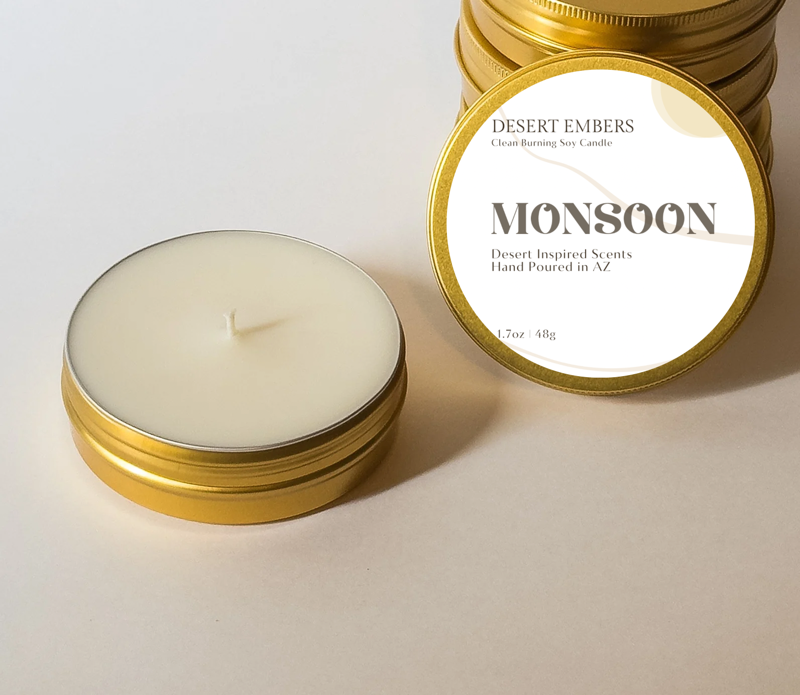Desert Embers, LLC - Venta al por mayor Vela aromática de viaje - Latas de velas modernas con aroma a monzón, doradas, aptas para viajes2
