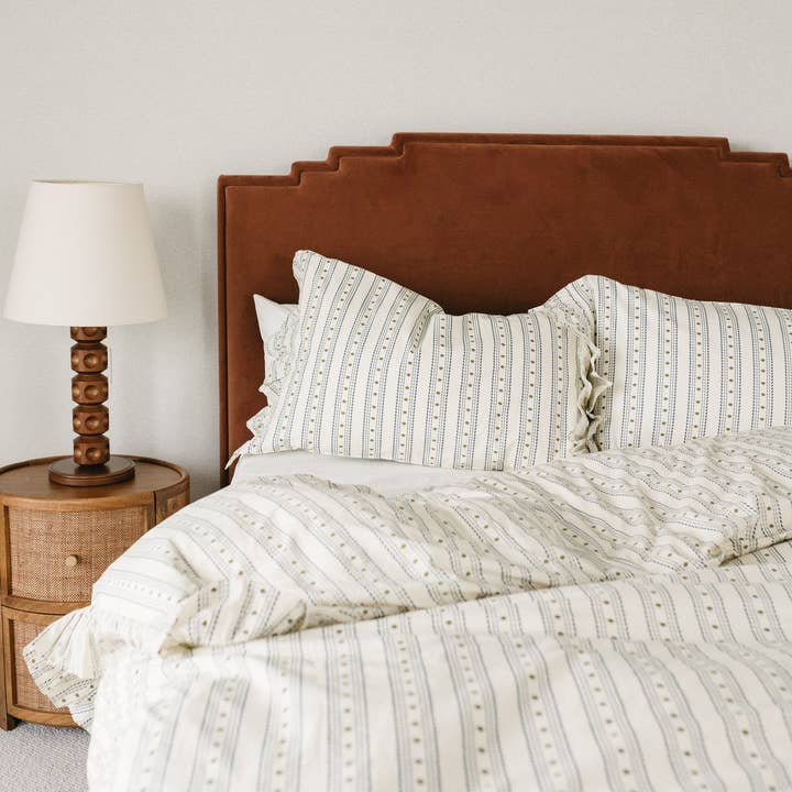 TBCo - Wholesale Duvet Cover - Cotton Duvet Cover in Navy Ditsy Floral