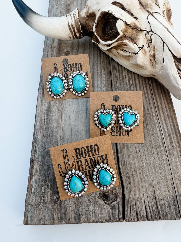 Boucles d'oreilles à tige Western Stone Drop - forme ovale en forme de cœur pour la vente par Boho Ranch Shop