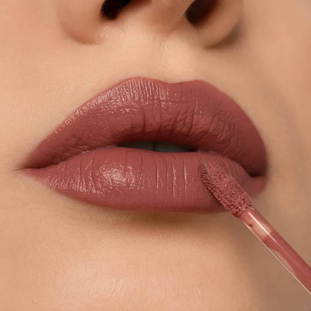 Delune - Wholesale Lipstick - LuxMatte 24-Hour Lipstick7