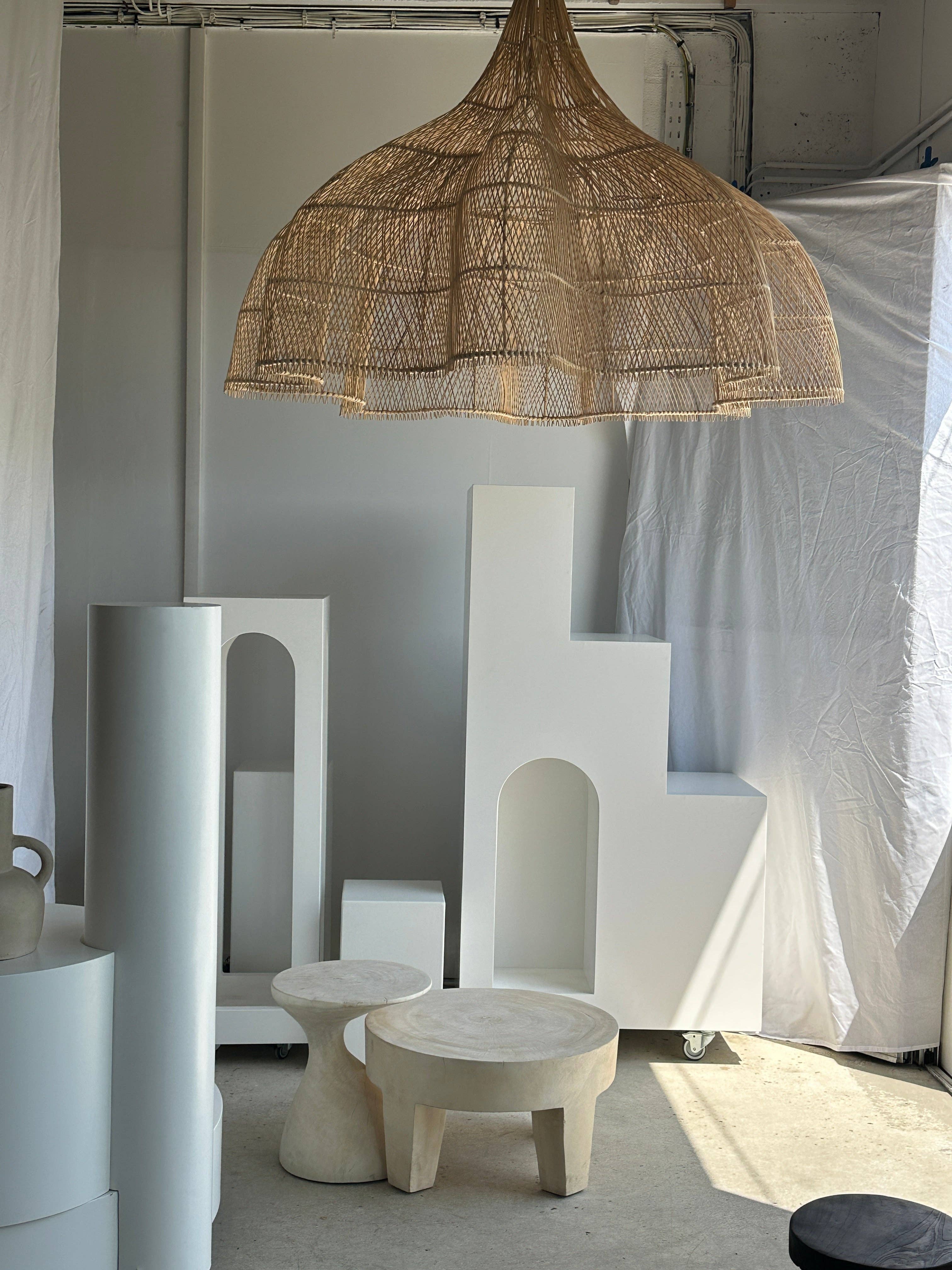 Office Objets - Wholesale Chandelier/Hanging Light - Immense rattan suspension in the shape of a flower, tulip, corolla H:1m; D:1m508