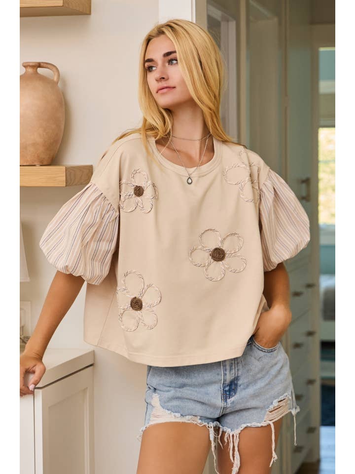 Oddi - Wholesale Blouse - Women's - Plus Flower Embroidered French Terry Top