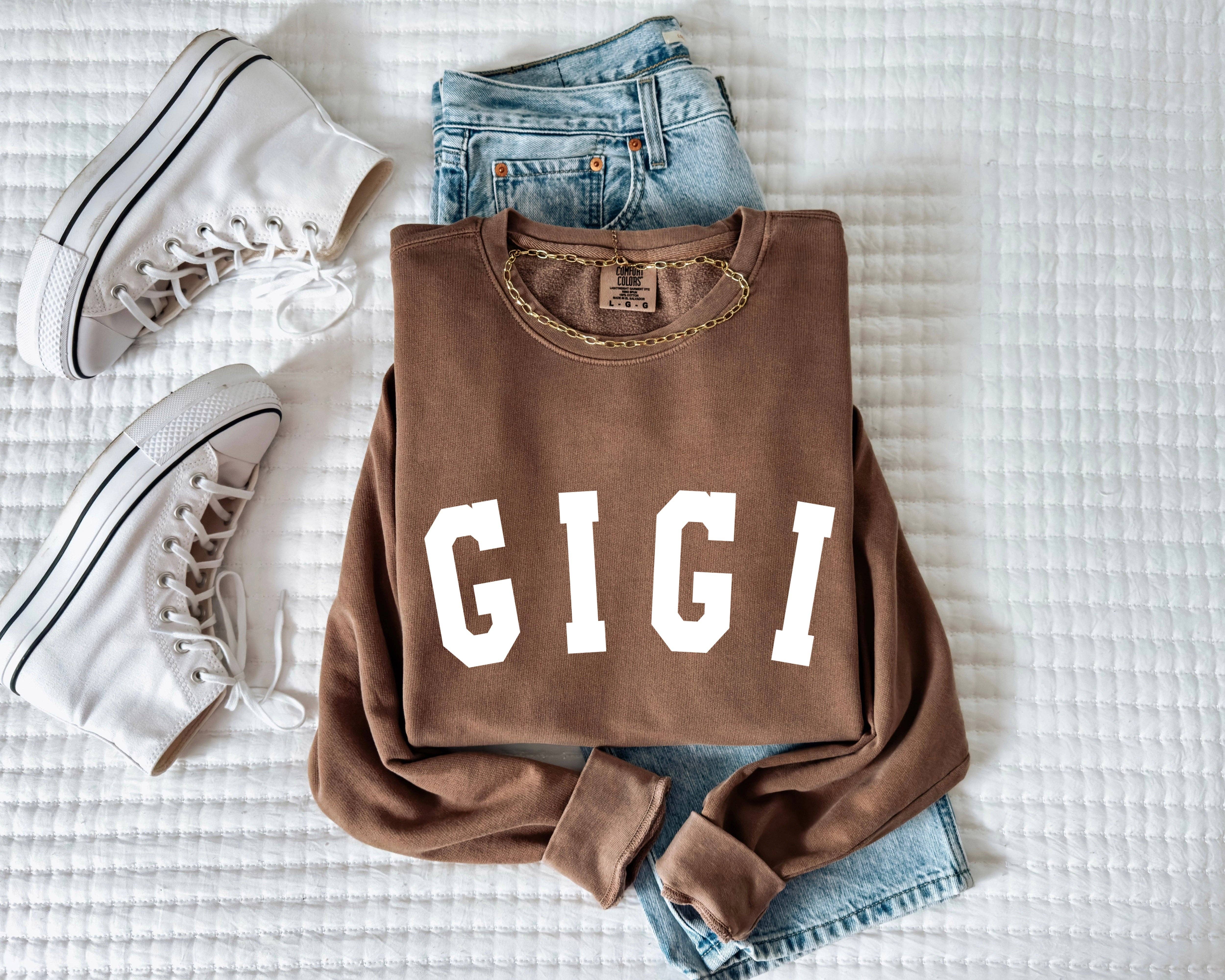 Verita Culture - Wholesale Graphic Sweatshirt - Women's - Gigi Grandma Garment Dyed Comfort Colors Sweatshirt0