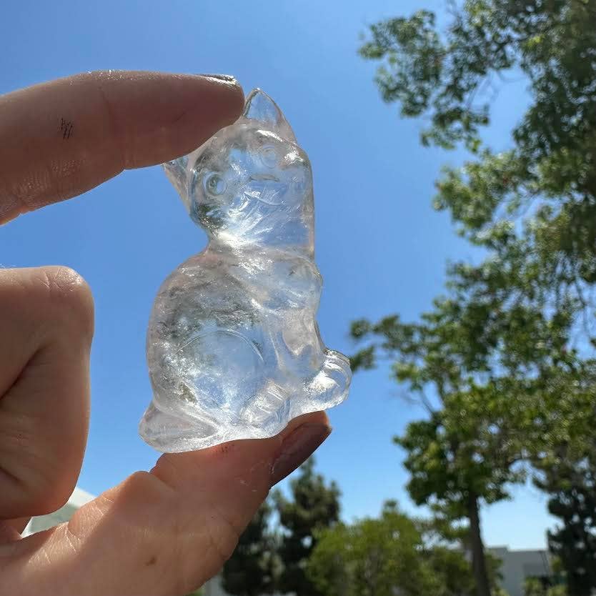 The Crystal Tabby - Wholesale Spiritual Stone/Crystal - Sitting Clear Quartz Cat Carving - 1 pc 2
