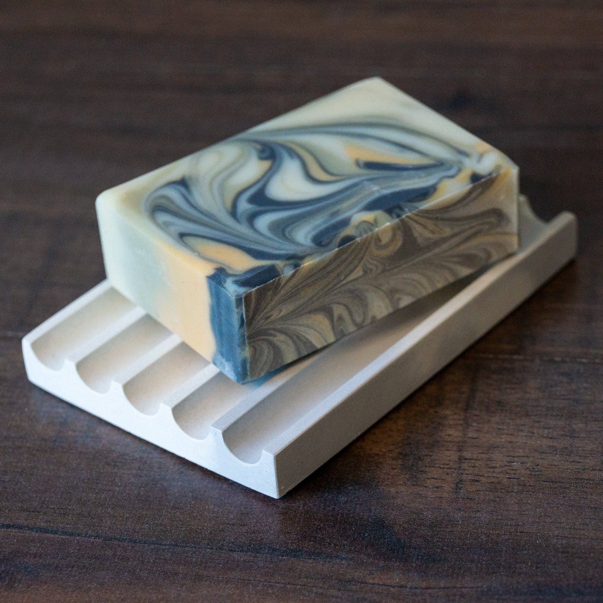 Delta Tule - Wholesale Bar Soap - Levee Leaf // Cedar Rosemary Soap2