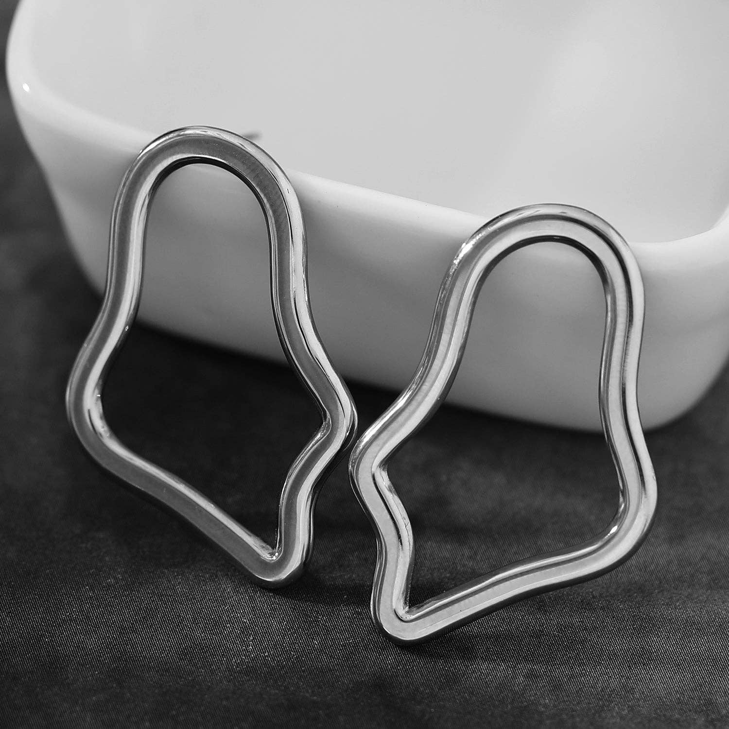 HACKNEY NINE - Wholesale  - MARTINA Irregular Shaped Hoop Earrings in Silver2