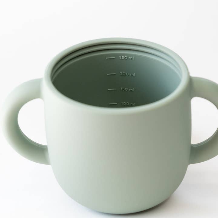 Babeehive Goods - Wholesale Snack Box - Kids & Baby - Silicone Snack Cup with Lid20