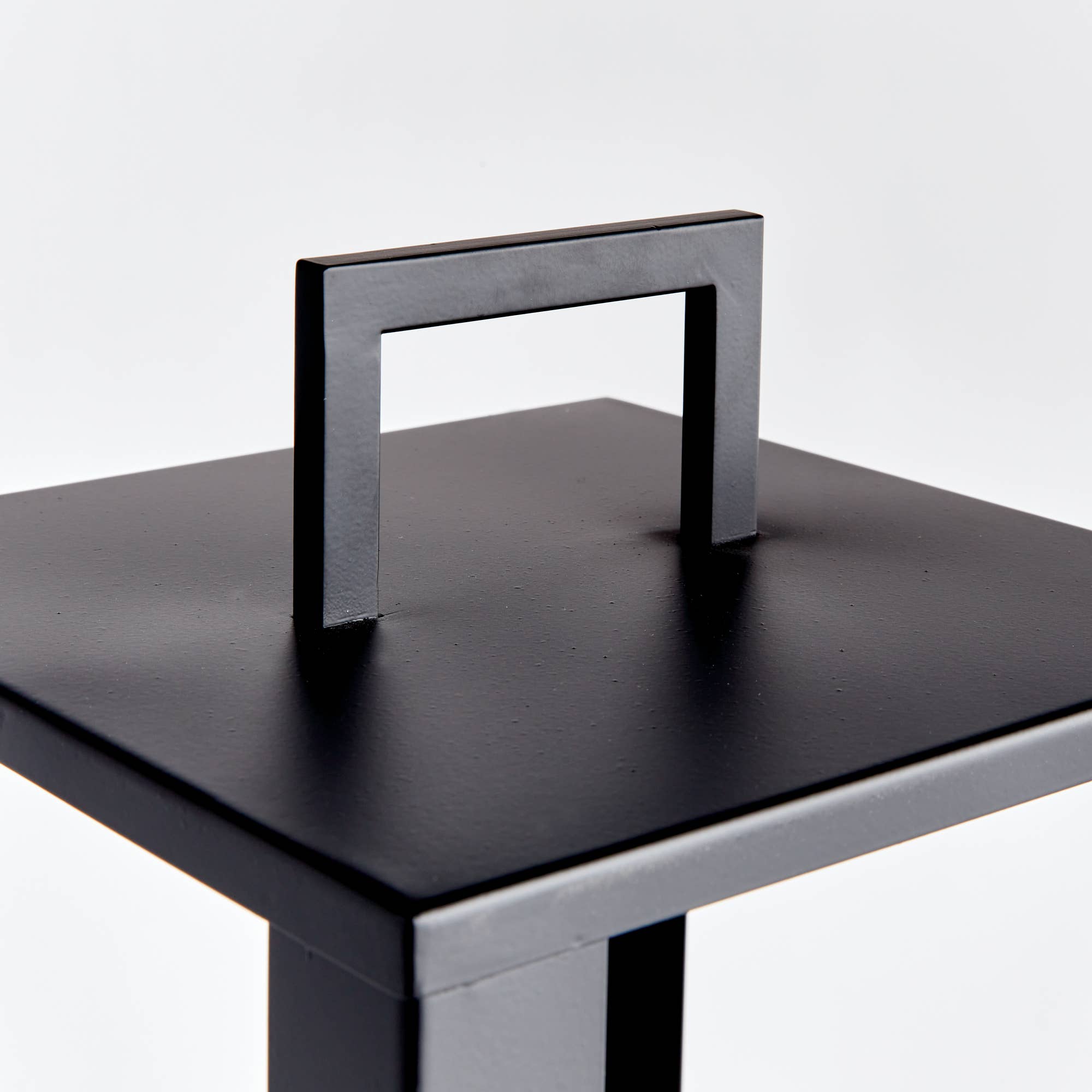 Waylon Lantern Large, Black for wholesale on Faire2