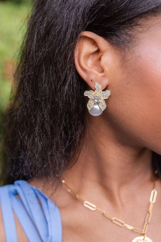 Lisi Lerch - Wholesale Stud/Post Earrings - Beth - Pearl Statement Stud  -  WS3