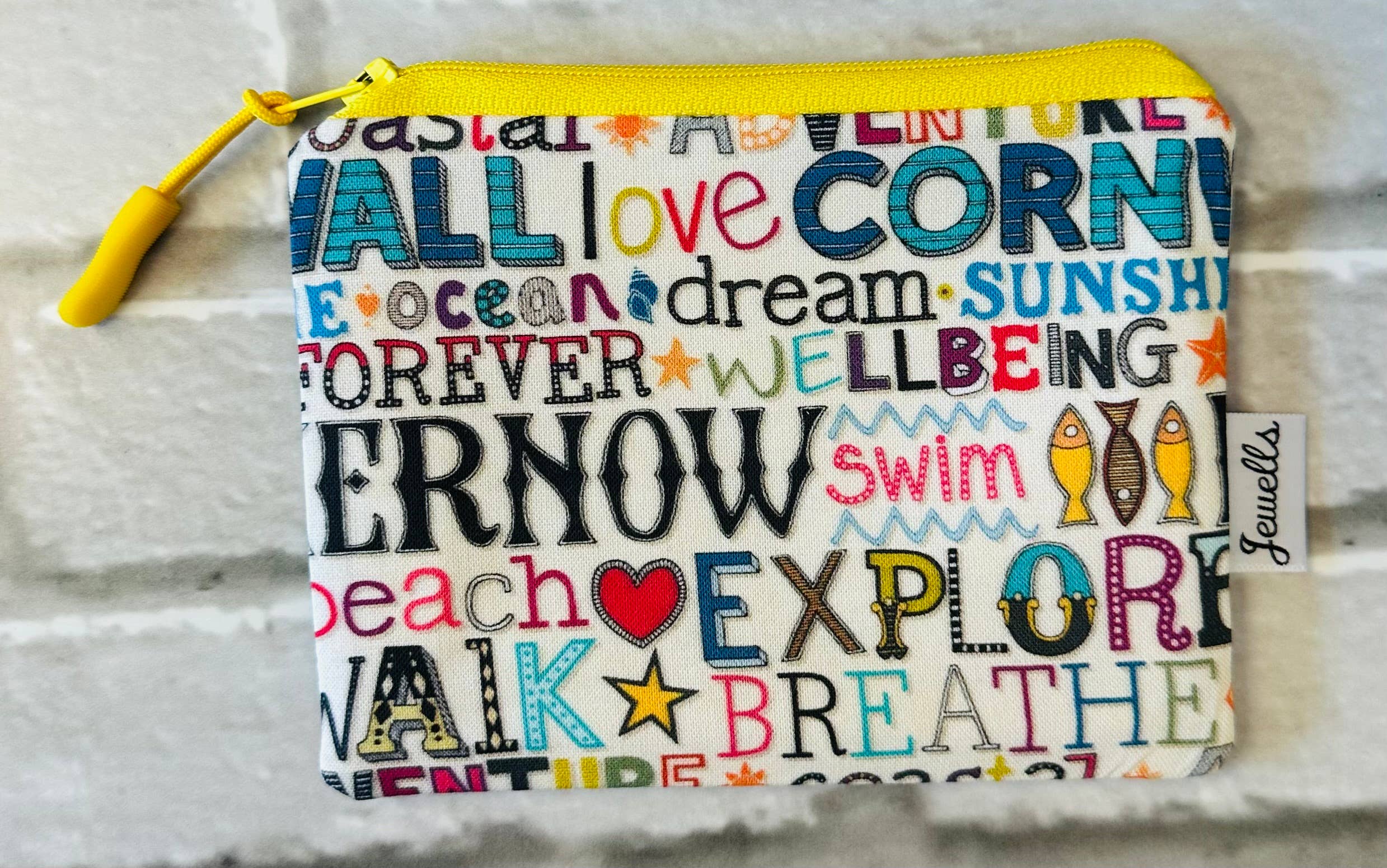 Jewells – wholesale Coin purse – Women’s – Cornwall Kernow wording grey fabric coin purse pouch1