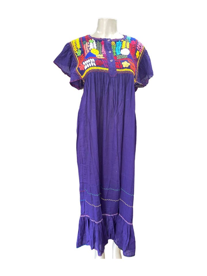 Robe Maxi Brodée Lina pour la vente par Cielito Lindo
