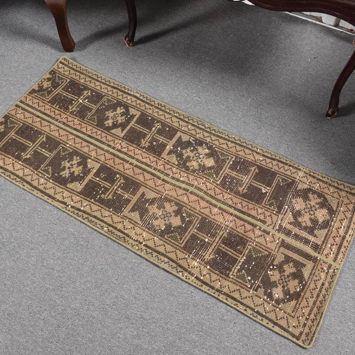 Turks vintagekleed, 1,7x4 ft klein kleed, bruin-groen abstract wollen kleed voor wholesale door Vintage Rugs Loom