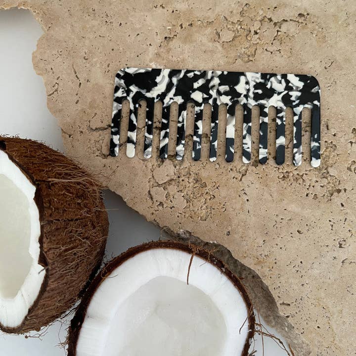 Nakoa The Label - Wholesale Hair brush/comb - Acetate Hair Comb - Rectangle - Granite