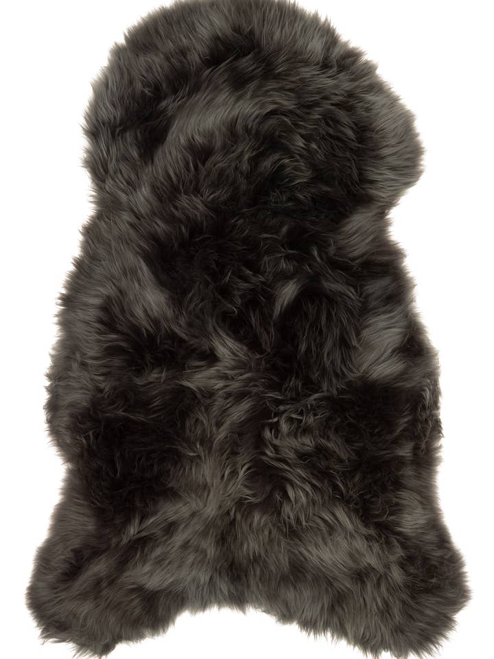 Schapenvacht IJslands antraciet 90-110cm voor wholesale door DYRESKINN®