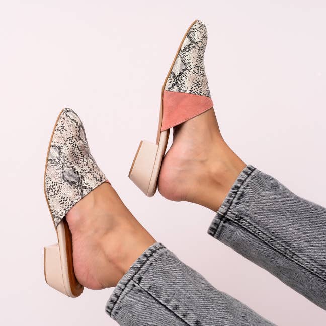 soft style by hush puppies women's devon pumps color vitelo fotos clark womens vermont fotos