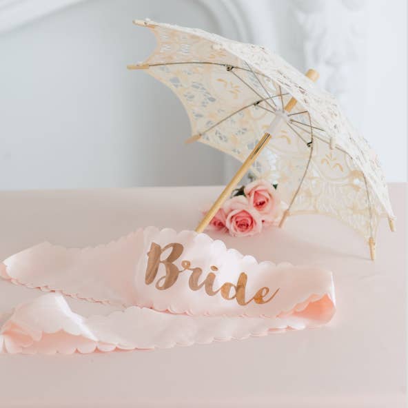 Weddingstar Inc. - Wholesale Umbrella - Women's - Antiqued Battenburg Lace Parasol - Small