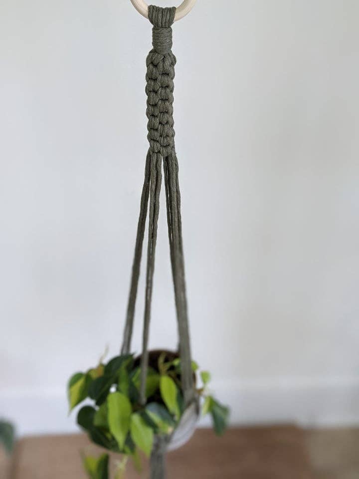 Leaf and Cord - Wholesale Hanging Planter - Macrame Plant Hanger - The Juniper8