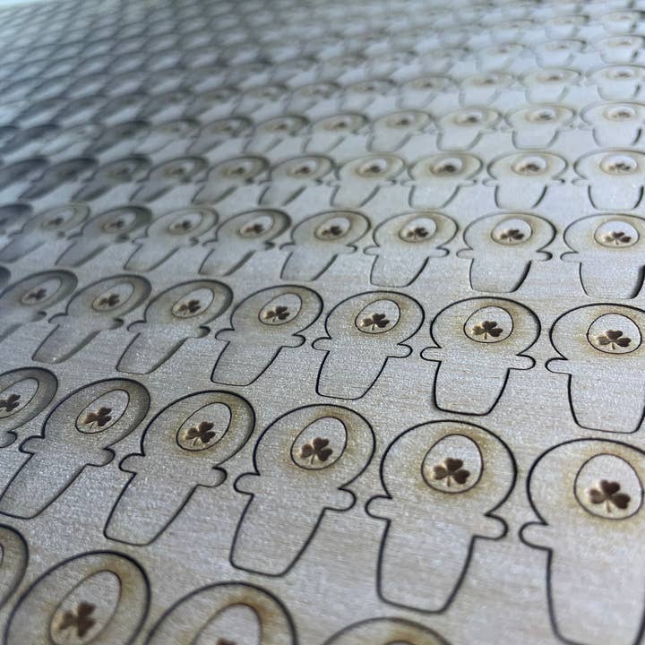 JL Woodworking - Wholesale Drink Lids - Customizable Wooden Coffee Drink Lid Plug2