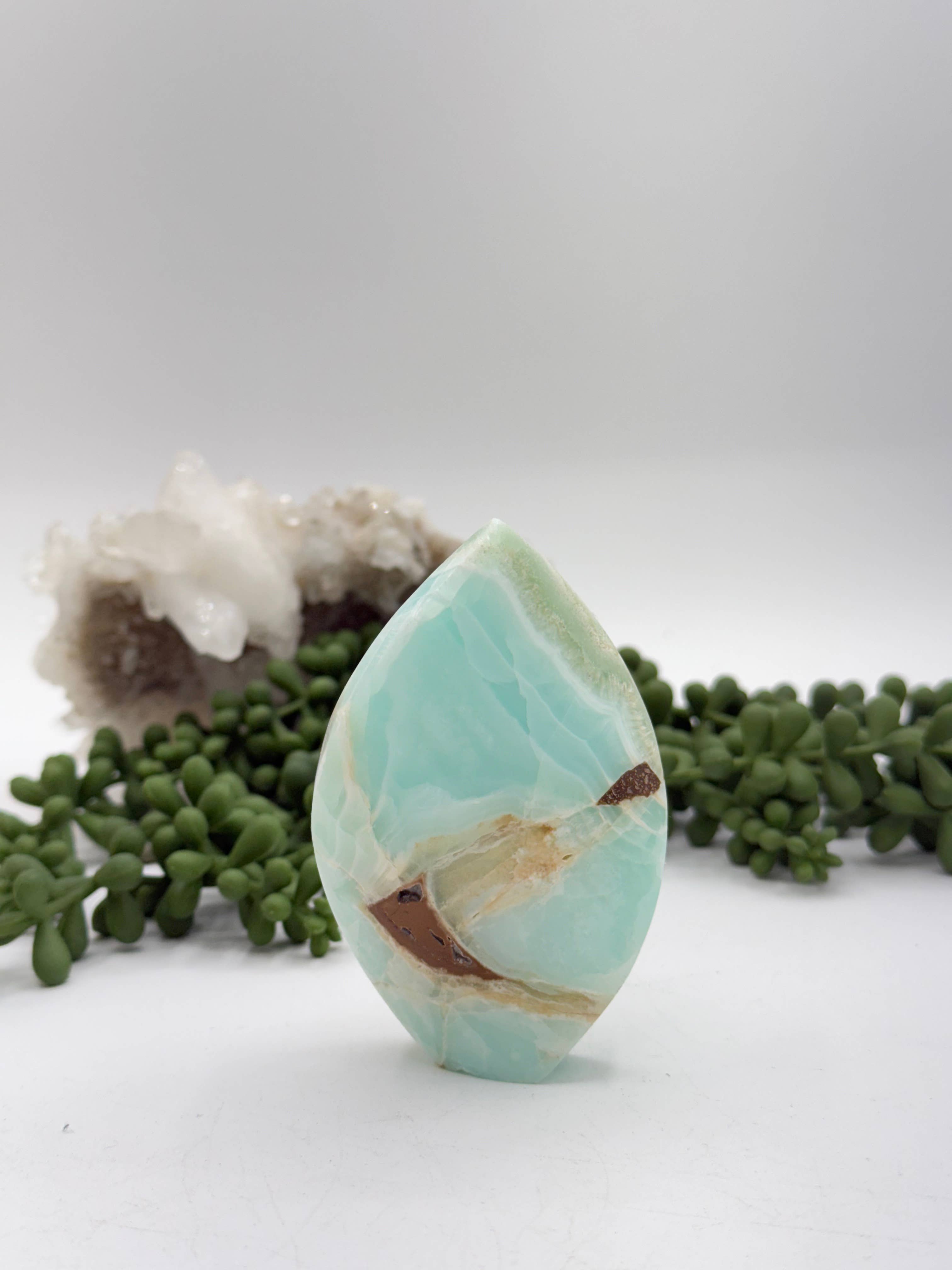 Meraki Gemstones - Wholesale Spiritual Stone/Crystal - Caribbean Calcite Gemstone Flame/Freeform (0.5kg/1.1lb)0