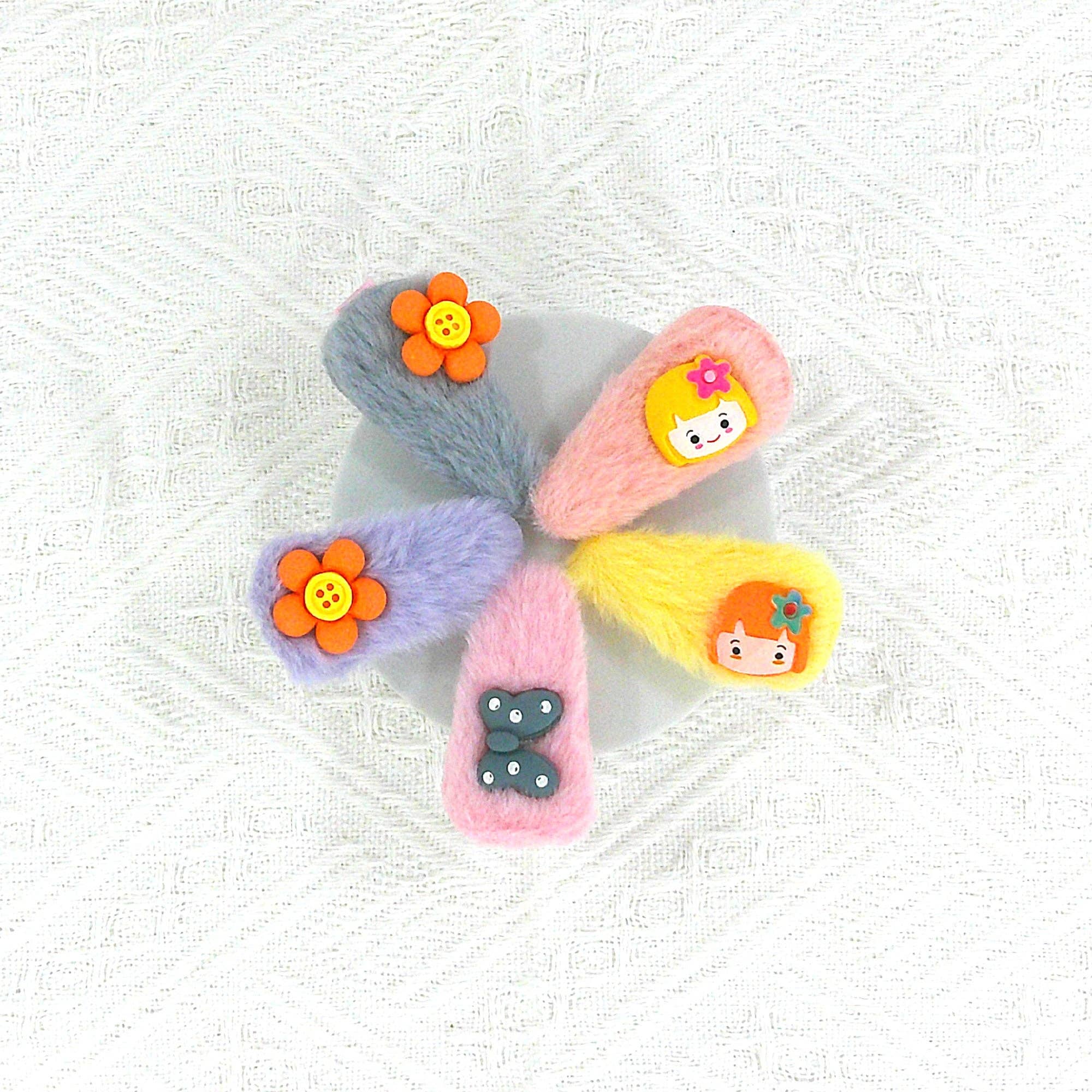 TAPA fashion – Clips para cabelo - Criança por atacado – Ganchos de Cabelo com Pom Pom de Desenhos Animados para Crianças BH4229-3 (12PC)6