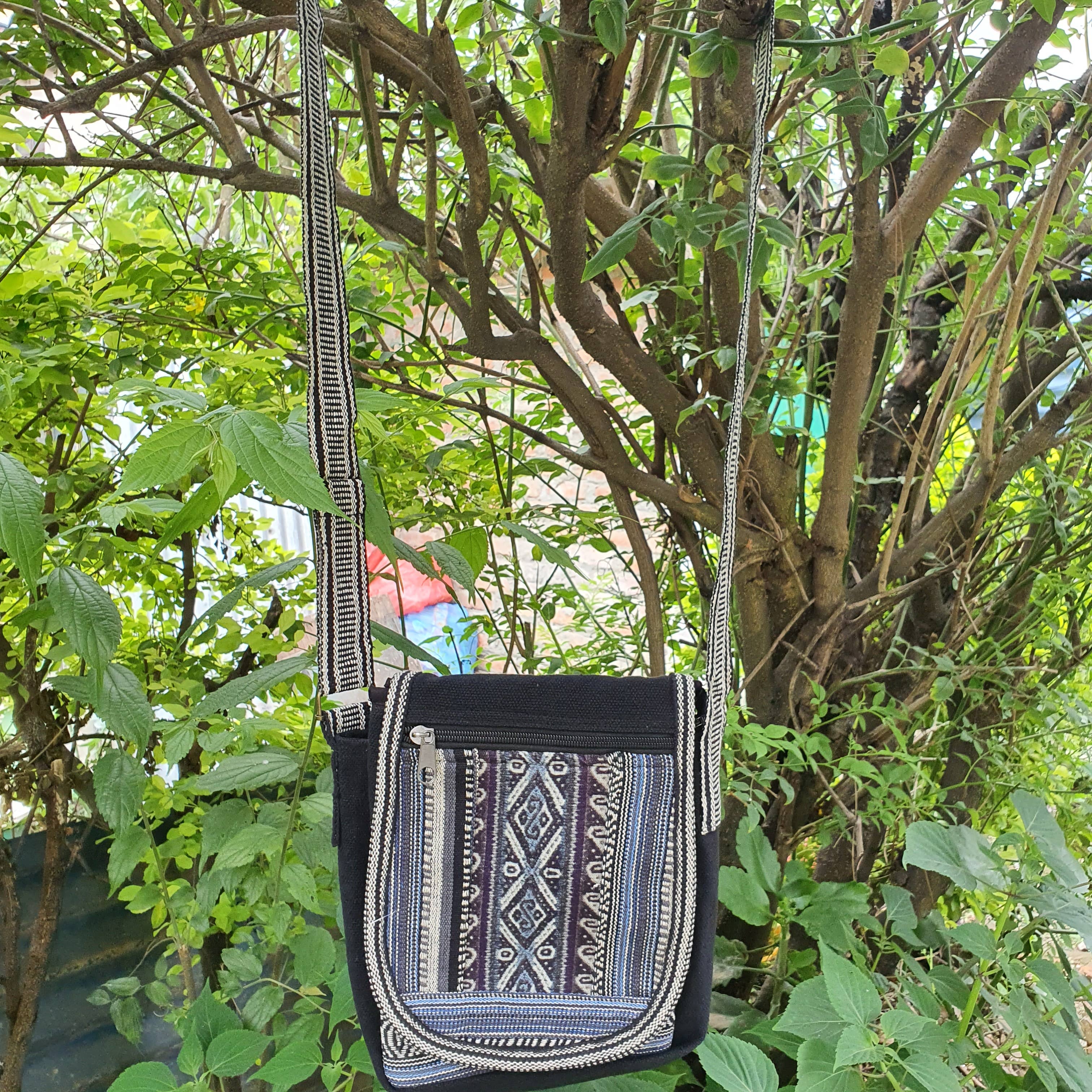 Fwosi – Engroshandel Crossbodytaske - Dame – Hippie taske, Bomuld Skuldertaske. Håndlavet patchwork taske8
