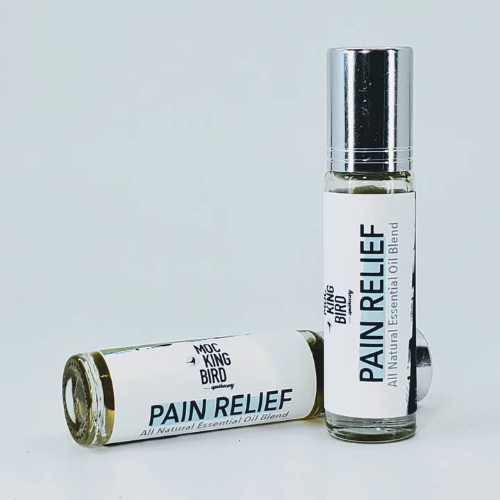 Schmerzlinderung – schnell wirkender Sport Soothe Roll‑On mit ätherischen Ölen | Hanf-, Kurkuma‑ und Wintergrün‑Mischung zur Muskelregeneration für den Großhandel von Mockingbird Apothecary