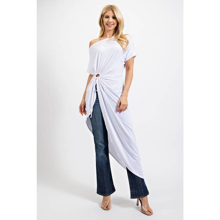 CONTEMPORARY BOAT NECK TUNIC TOP WITH KEYHOLE for wholesale by The Curve LA