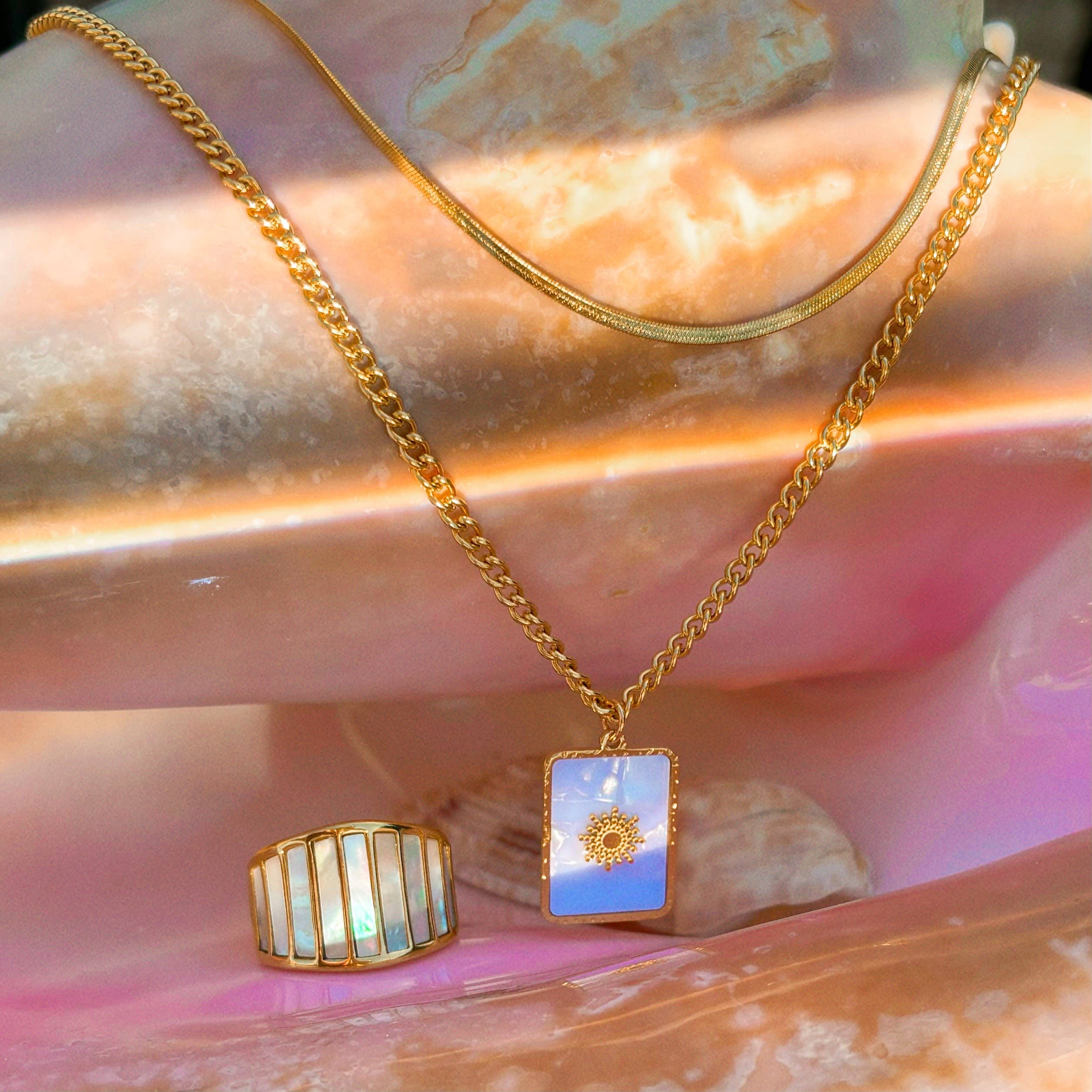 Kismet Showroom – wholesale Pendant/charm necklace – Island Girl Layered Necklace3