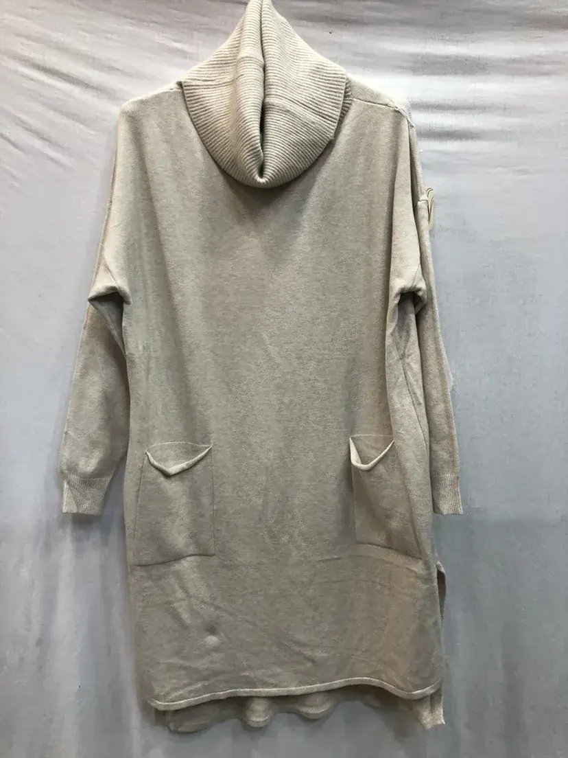 Mimi & Gogo - Wholesale Dress - Women's - Sweater dress with turtleneck sweater @2986_SweaterDressTurtleneckSweater12