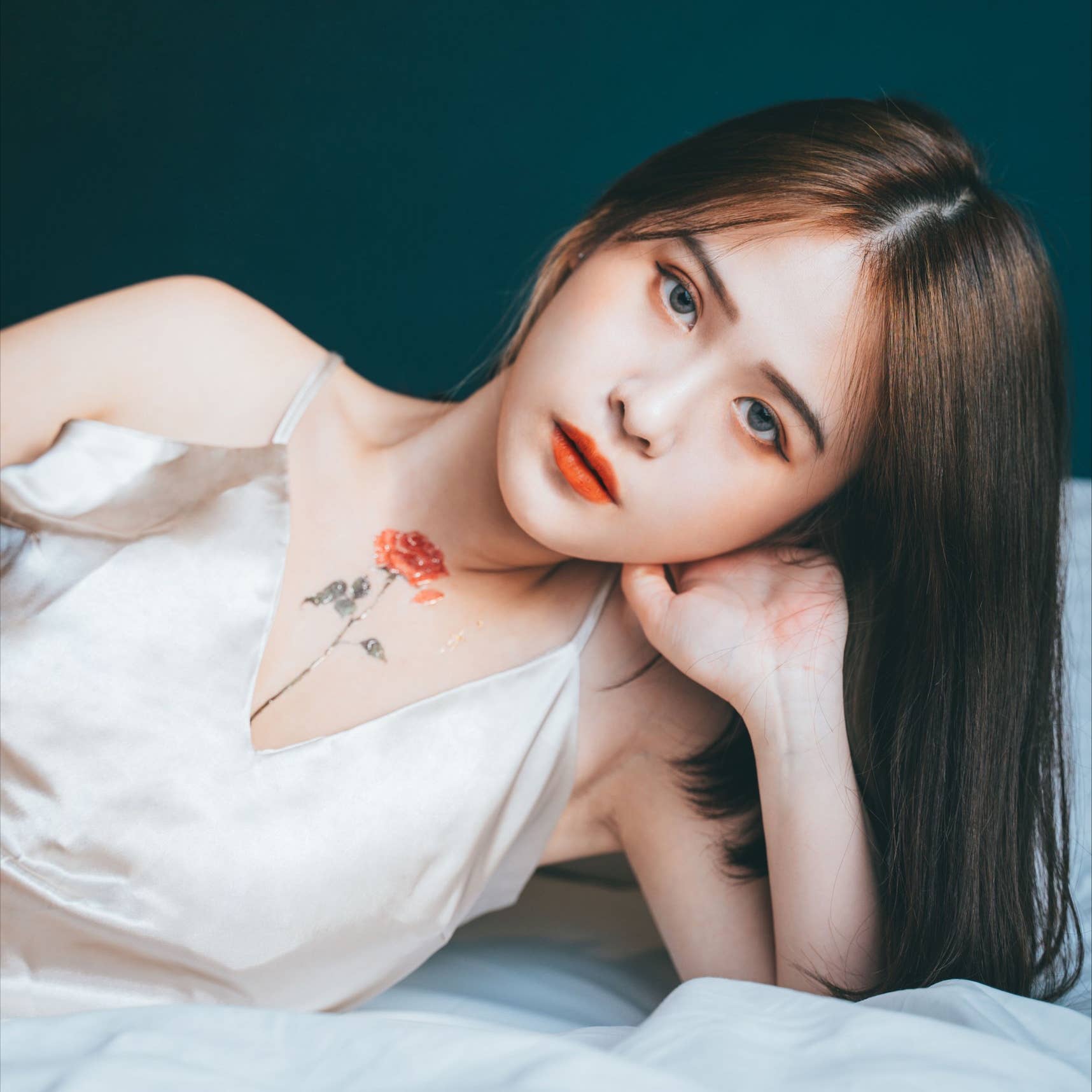 PAPERSELF - Wholesale Temporary Tattoo - English Rose Temporary Tattoo Stickers9