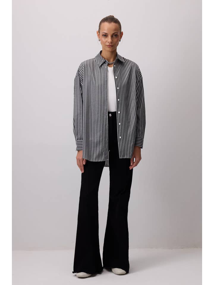 Siyah THIN STRIPED OVERSIZE SHIRT - COTTON BLEND for wholesale on Faire