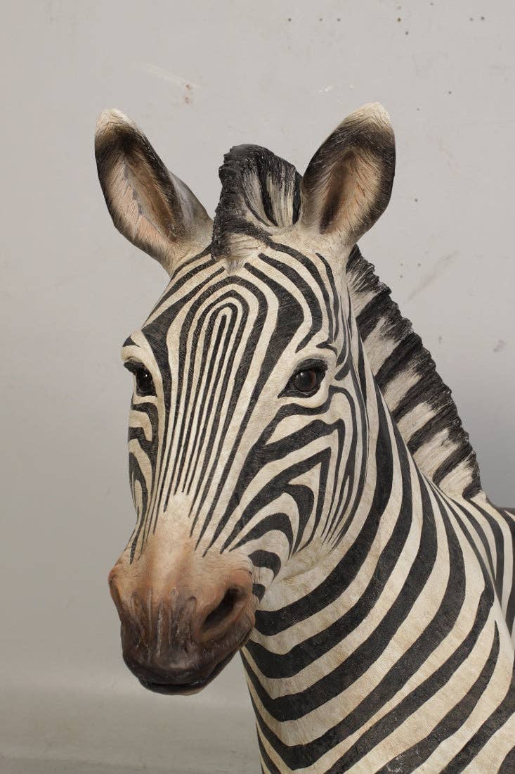 LM Treasures - Wholesale Decorative Tabletop Object - Zebra Bench Life Size Statue5