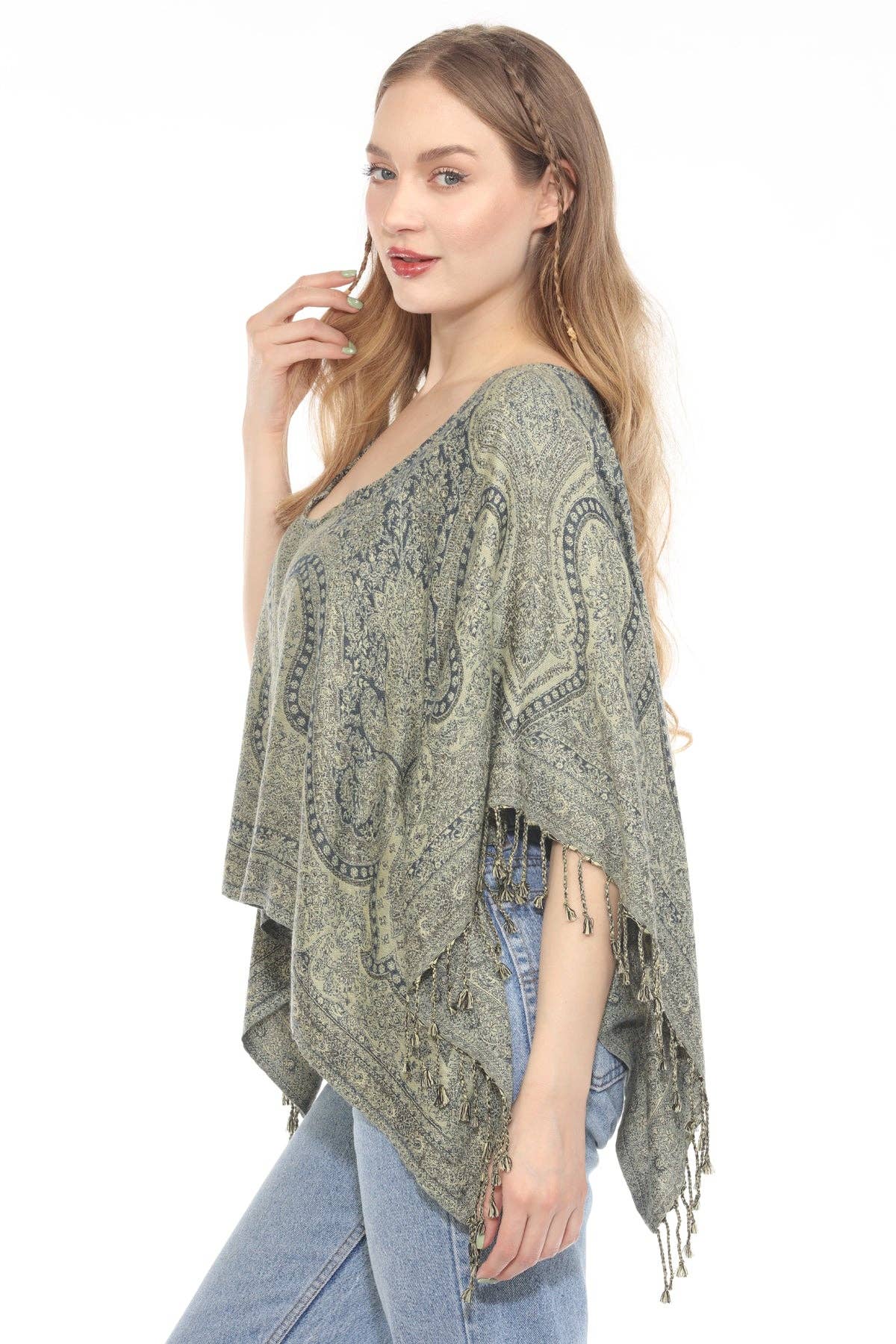 Lakhays Collection Inc. - Wholesale Kimono - Dames - Lotus Paisley Franje Sjaal Top2