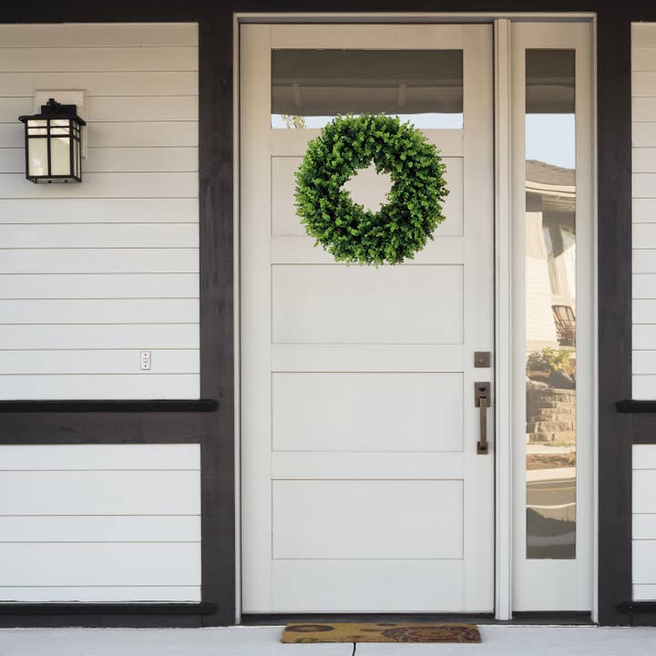 Haute Decor - Wholesale Wreath - 24 Inch Artificial Boxwood Wreath6